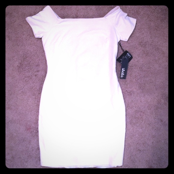 Lulus Dresses & Skirts - White Lulus dress NWT